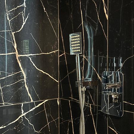 Milan Hub Private Spa Екстер'єр фото