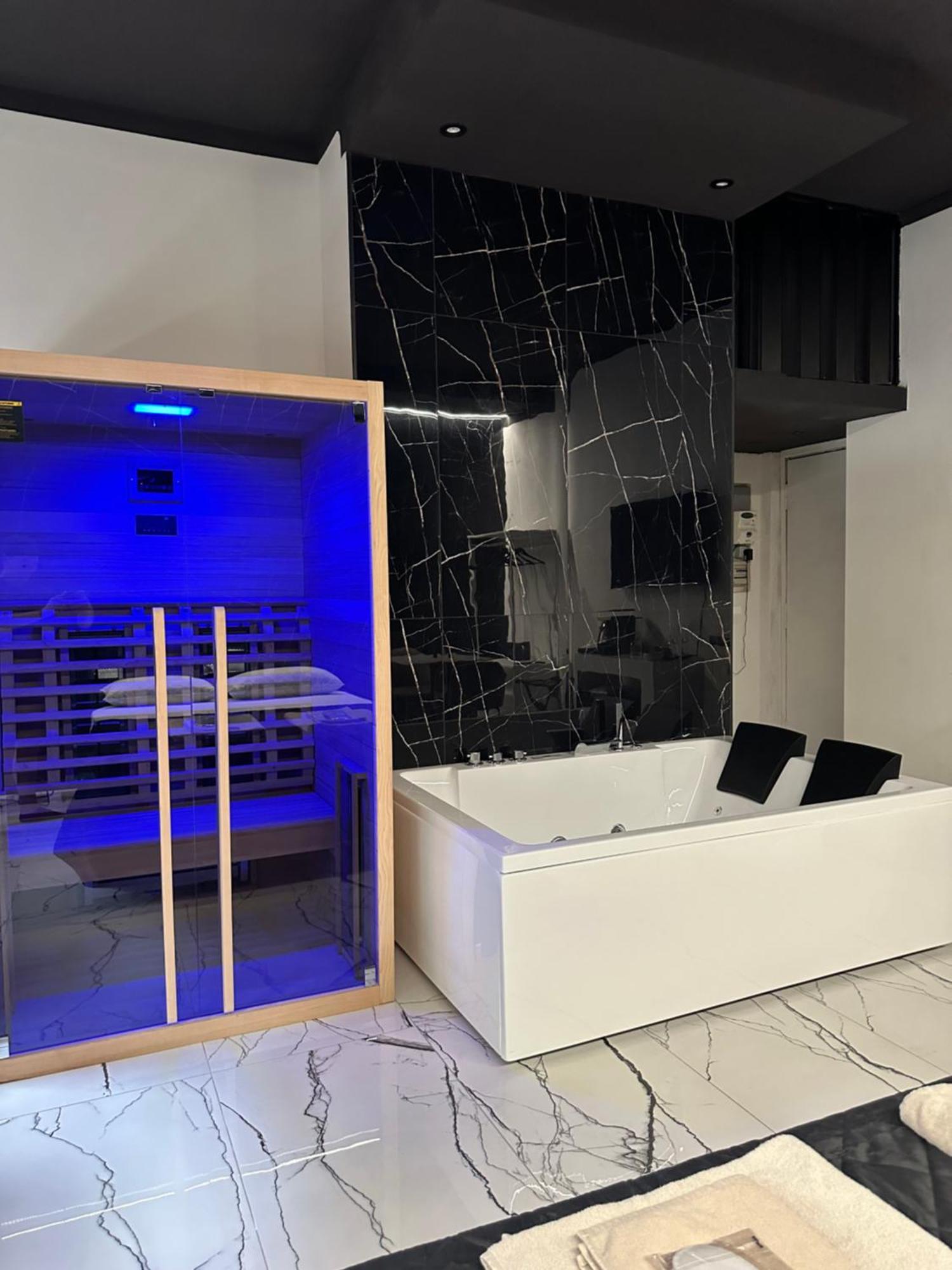Milan Hub Private Spa Екстер'єр фото