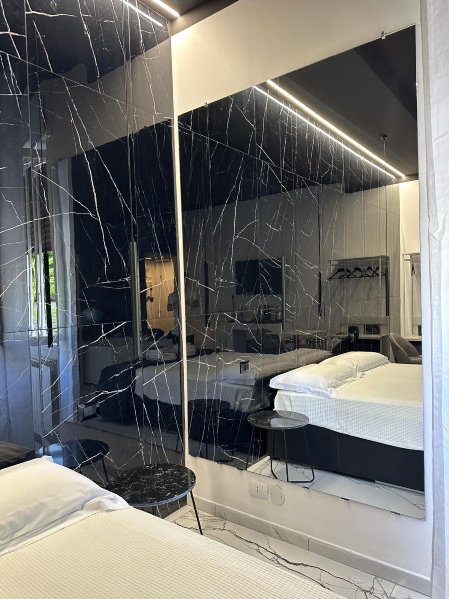 Milan Hub Private Spa Екстер'єр фото